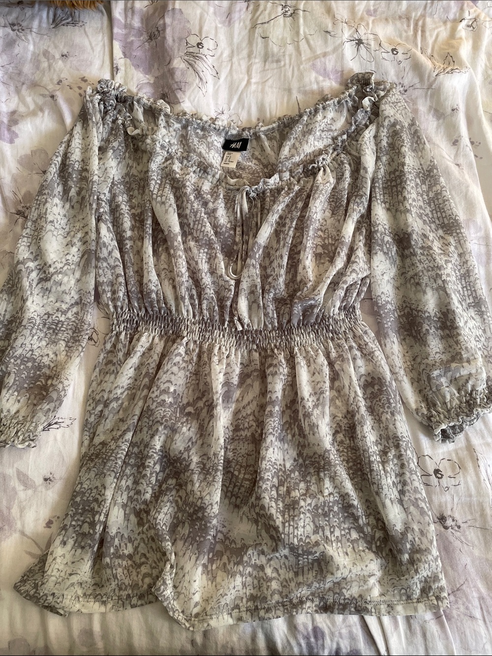 H&M Cream and Gray Sheer Printed Peasant Tunic